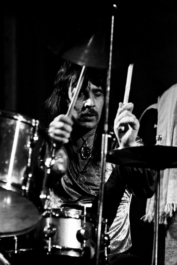 1973-02-02 Hamburg - Lee Kerslake.jpg